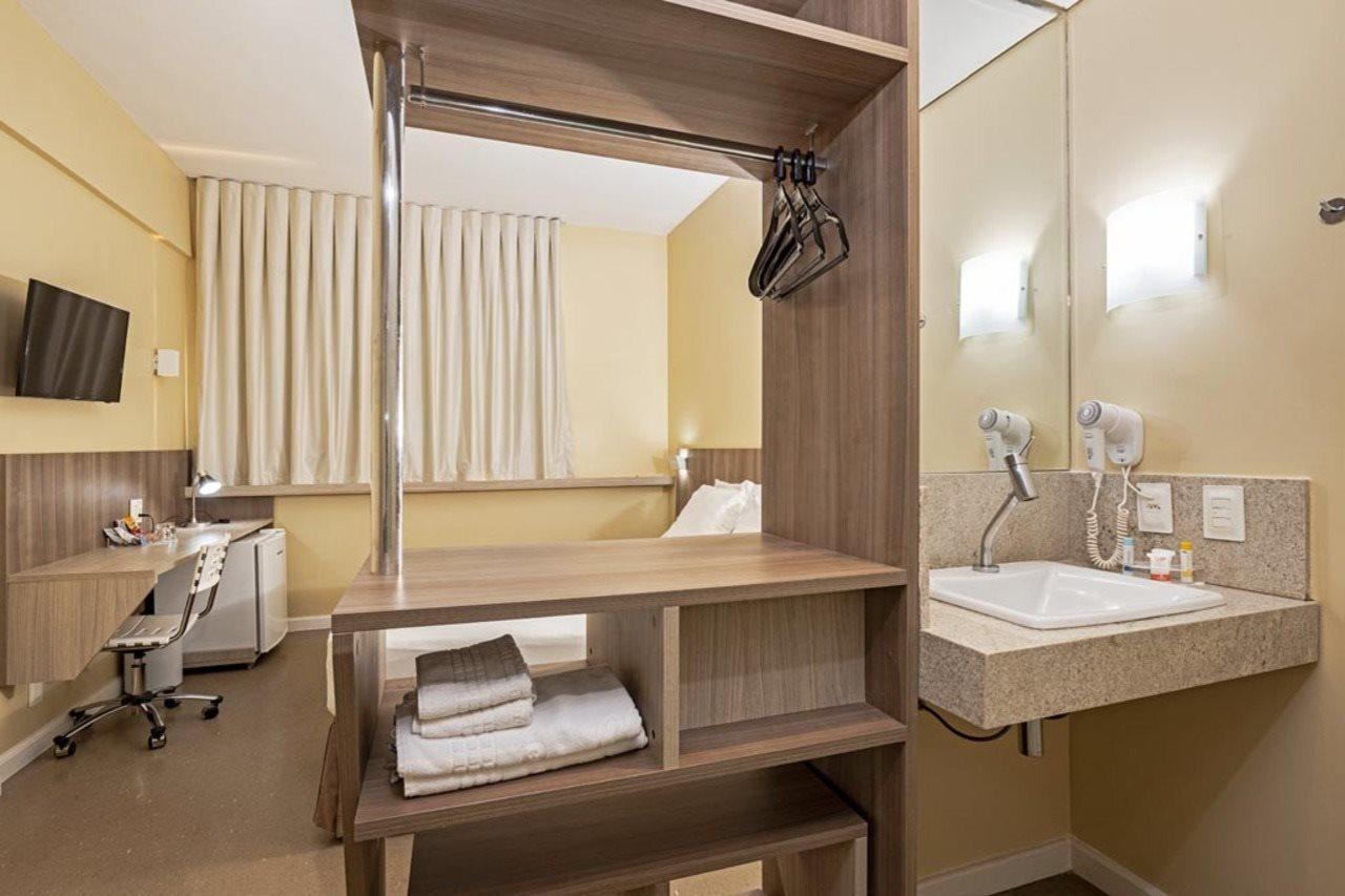 Slim Cuiaba Aeroporto Hotel Kültér fotó