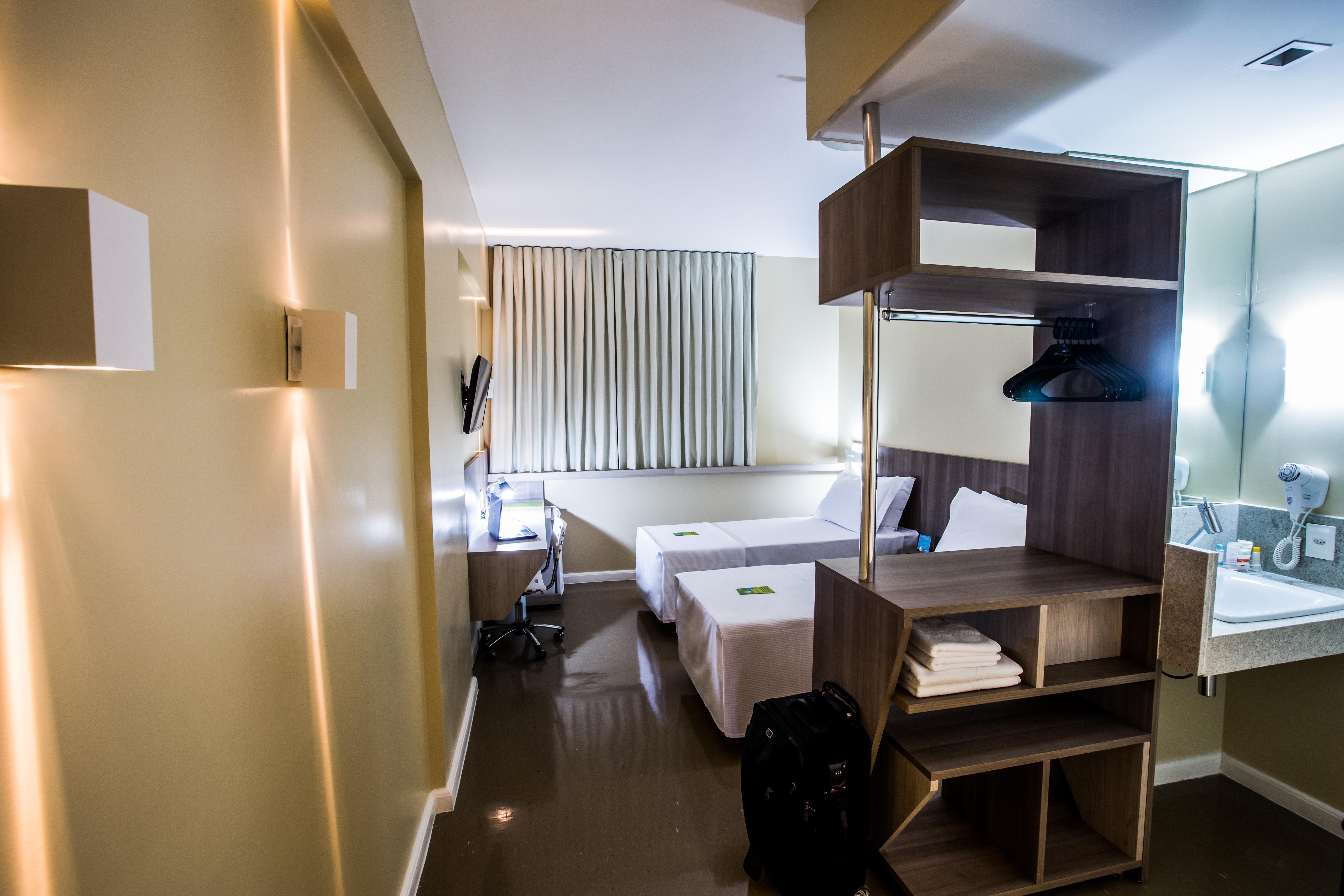 Slim Cuiaba Aeroporto Hotel Kültér fotó